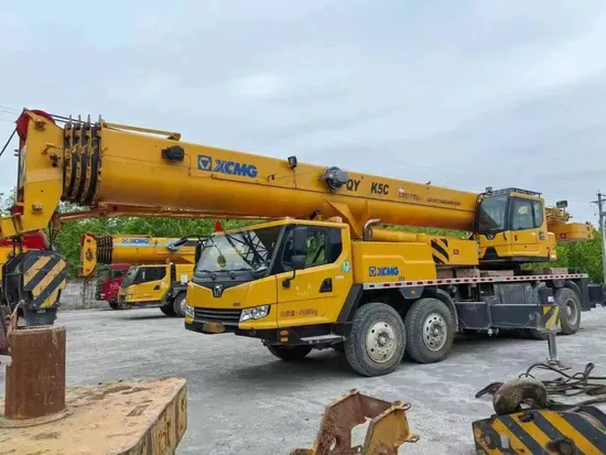 XCMG 2023 usado 55 toneladas 5 secciones grúa de camión de boom para la venta en excelentes condiciones