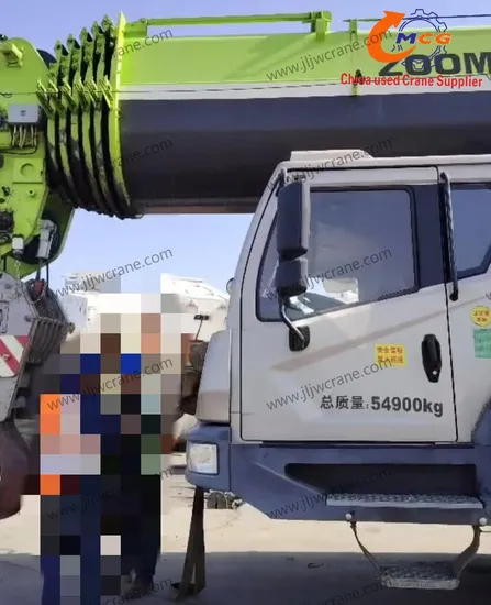 Estamos vendiendo una grúa de camión móvil Zoomlion Used 2019 de 130 toneladas. Estamos buscando un gran valor. Las consultas son bienvenidas.