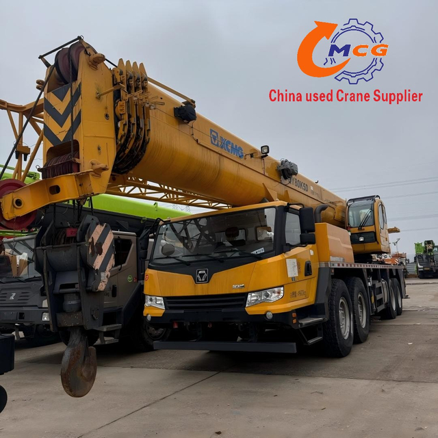 Camión grúa usado Premium XCMG 2021 de 80 toneladas